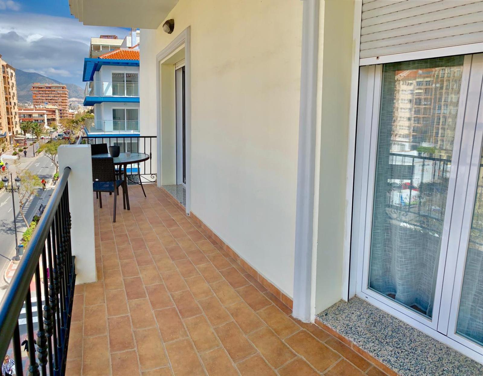 Apartamento Capri Los Boliches Wifi Gratis Beach 100M Fuengirola Eksteriør bilde